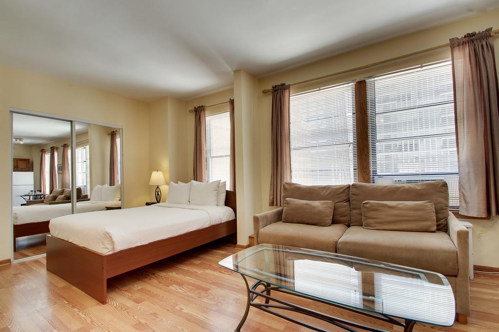 Dewitt Hotel And Suites Чикаго Номер фото